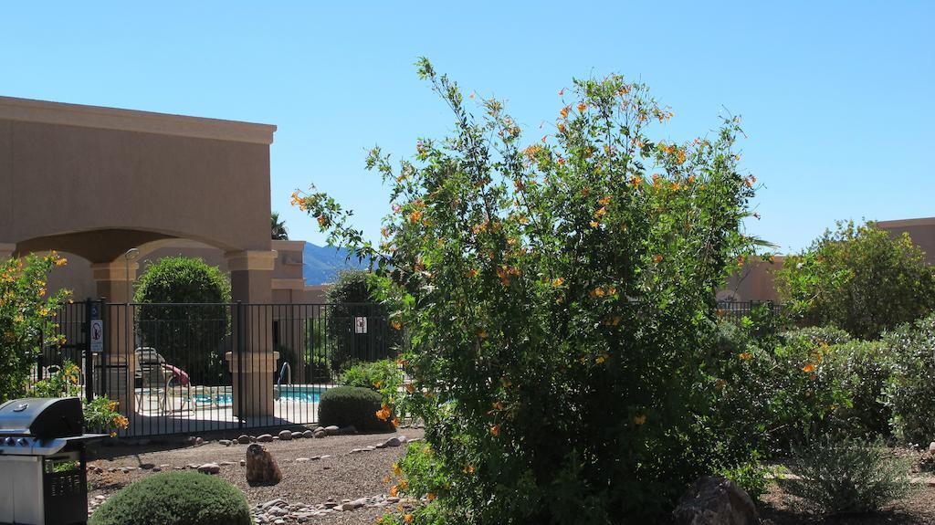 Inn At San Ignacio Condo Hotel Green Valley Exterior photo